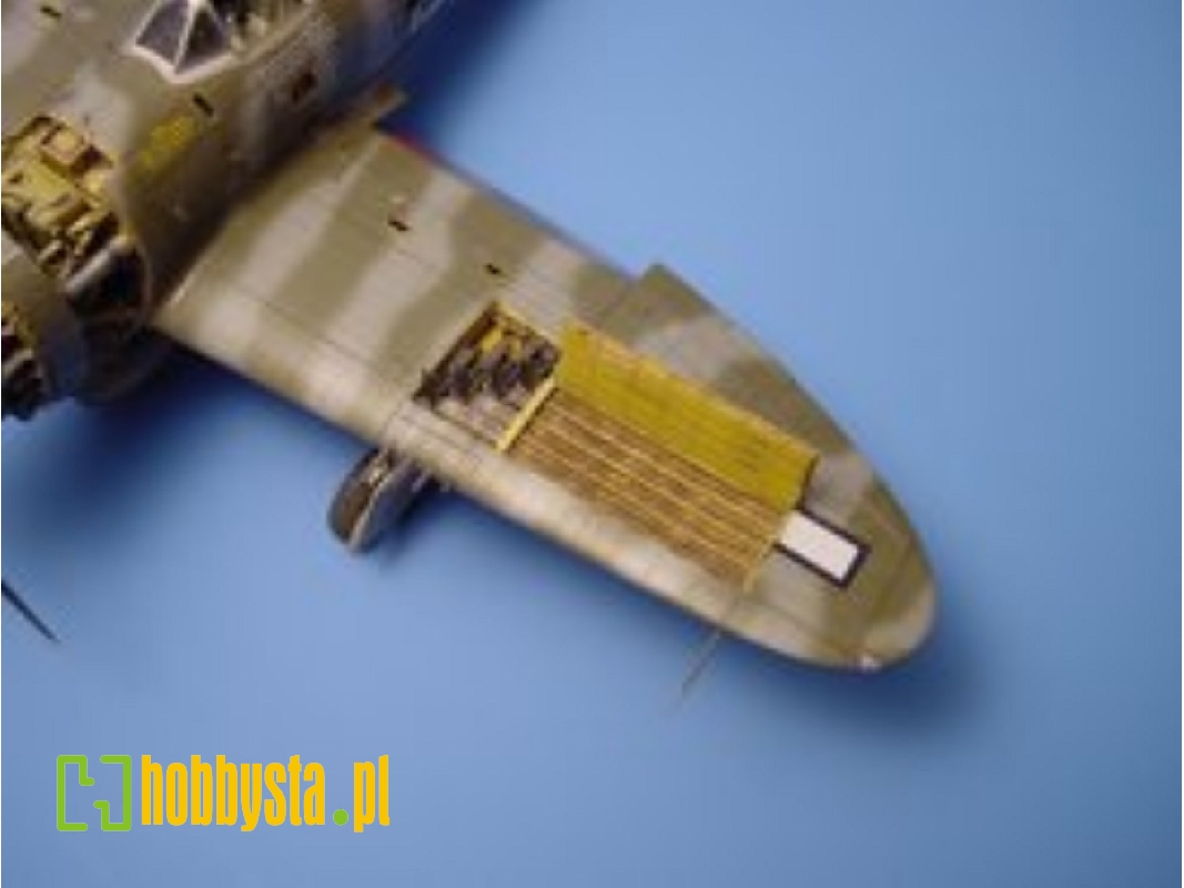 P-47D THUNDERBOLT gun bay - Hasegawa - zdjęcie 1 P-47D THUNDERBOLT gun bay - Hasegawa - zdjęcie 1