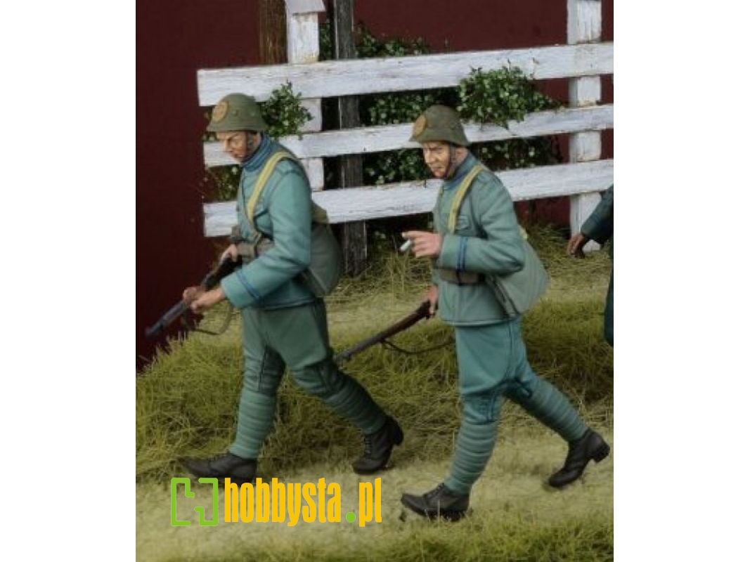 Dutch Infantry Walking, Holland 1940 - zdjęcie 1 Dutch Infantry Walking, Holland 1940 - zdjęcie 1