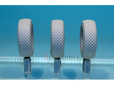U.K Lrdg Truck Wheel Set (For Tamiya 1/35) - zdjęcie 4