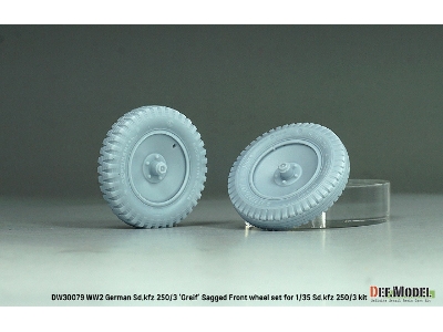 Ww2 German Sd.Kfz 250/3 'greif' Sagged Front Wheel Set (For Sd.Kfz 250/3 Kit) - zdjęcie 2