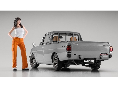 Datsun Sunny Truck Long Body Deluxe With Girl's Figure - zdjęcie 2