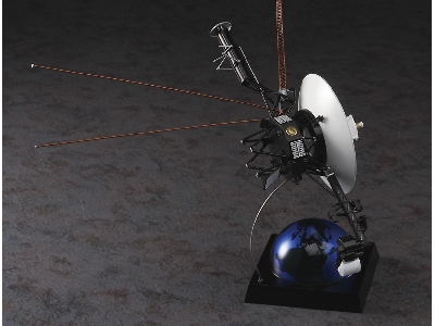 Unmanned Space Probe Voyager With Mission Emblem Patch - zdjęcie 4