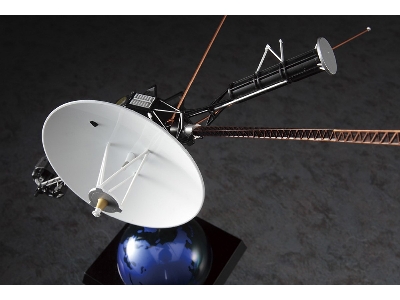 Unmanned Space Probe Voyager With Mission Emblem Patch - zdjęcie 5