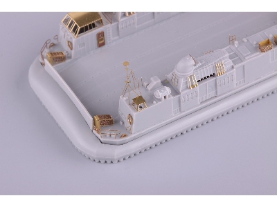 USS Wasp LHD-1 PART 1 1/350 - TRUMPETER - zdjęcie 6