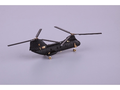 USS Wasp LHD-1 PART 1 1/350 - TRUMPETER - zdjęcie 27