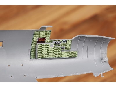 B-26G Marauder cockpit insulation & armour plates SPACE 1/48 - ICM - zdjęcie 5