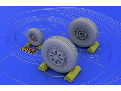  F-22A wheels 1/48 - Academy Minicraft - żywica i blaszki - zdjęcie 1