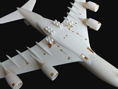 Airbus A380Â detail Set (Designed To Be Used With Revell Kits) - zdjÄ™cie 11