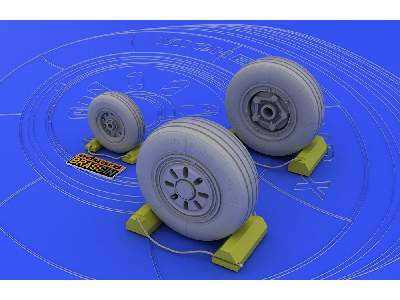  F-22A wheels 1/48 - Academy Minicraft - żywica i blaszki - zdjęcie 2