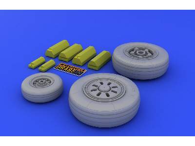  F-22A wheels 1/48 - Academy Minicraft - żywica i blaszki - zdjęcie 4