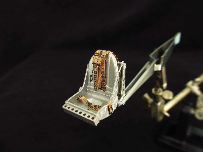 Supermarine Spitfire Mk.I To Mk.Ix - Seats (2 Pcs) With 3d-printed Seat Belts - zdjęcie 6