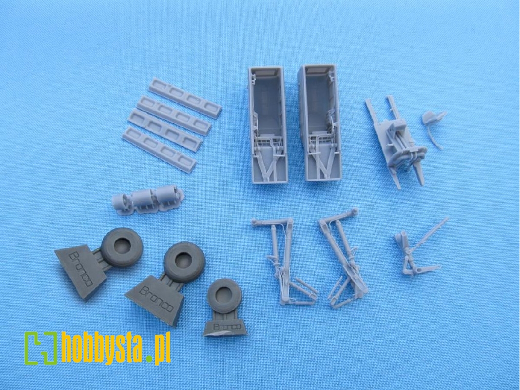 North American/Rockwell Ov-10 Bronco - Wheel Bays (Designed To Be Used With Icm Kits) - zdjęcie 1 North American/Rockwell Ov-10 Bronco - Wheel Bays (Designed To Be Used With Icm Kits) - zdjęcie 1