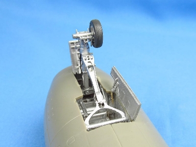 Grumman E-2 C Hawkeye - Landing Gears And Bays Set (For Italeri And Kinetic Model Kits) - zdjęcie 8