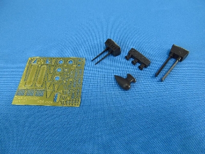 Consolidated B-24 Liberator - Exterior Details (Designed To Be Used With Monogram And Revell Kits) - zdjęcie 1