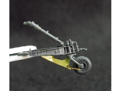Boeing/Hughes Ah-64 D Longbow Apache - Tail Support - zdjęcie 1