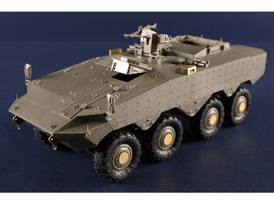 Idf Eitan Wheeled Apc - zdjęcie 10