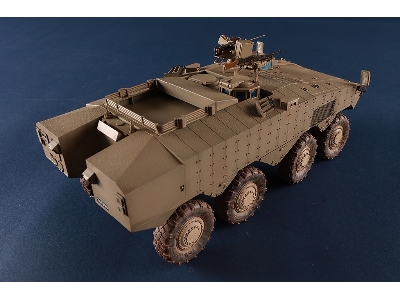 Idf Eitan Wheeled Apc - zdjęcie 23