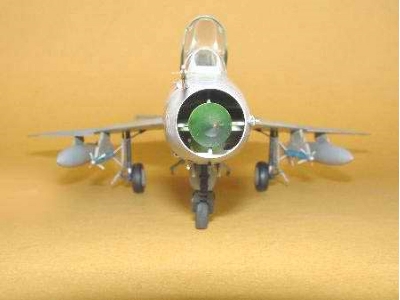 Chinese Jet Fighter F-7mg - zdjęcie 4