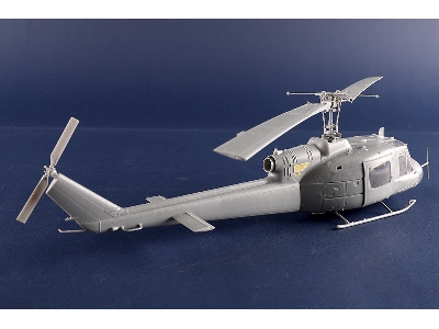 Bell Uh-1 B Huey - zdjęcie 9