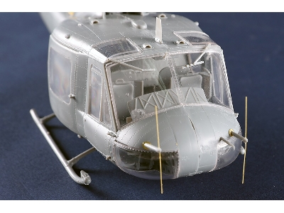 Bell Uh-1 B Huey - zdjęcie 10
