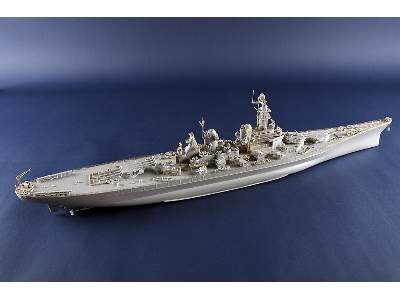 Uss Montana (Bb-67) - zdjęcie 11