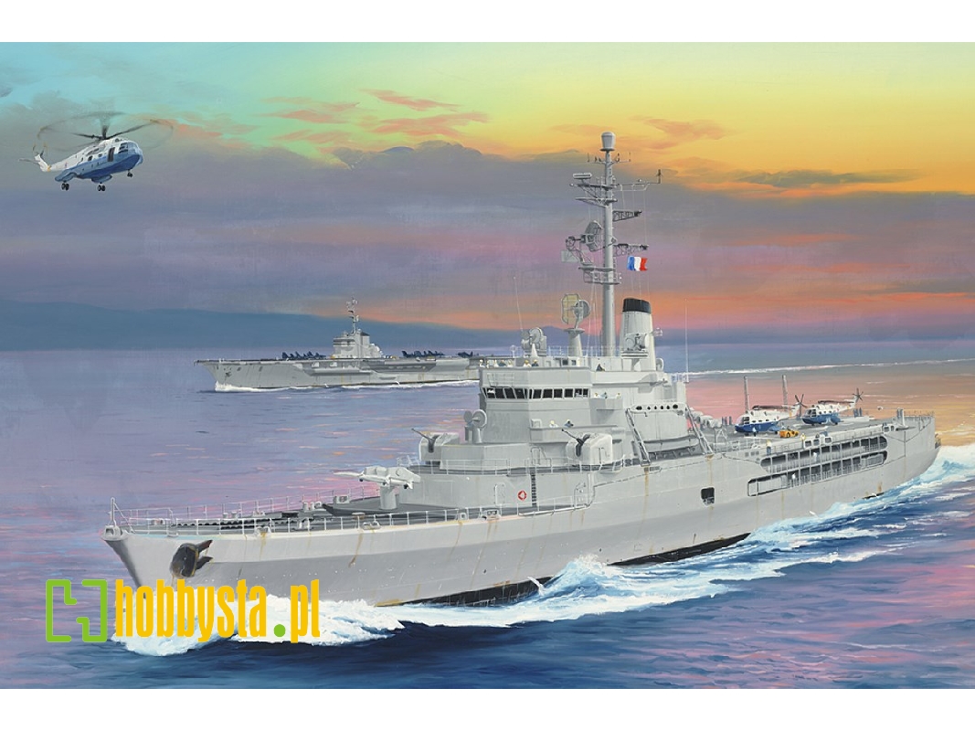 French Navy Helicopter Cruiser Jeanne D'arc (1964) - zdjęcie 1 French Navy Helicopter Cruiser Jeanne D'arc (1964) - zdjęcie 1