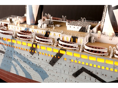 Olympic & Britannic Light Sets (For Trumpeter 03720 & 03721 Kits) - zdjęcie 6