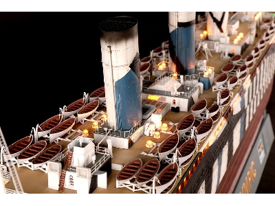 Olympic & Britannic Light Sets (For Trumpeter 03720 & 03721 Kits) - zdjęcie 8