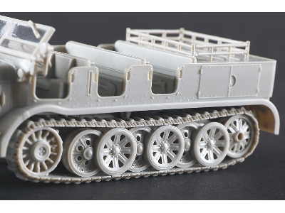 Sd.Kfz.8 Schwerer Zugkraftwagen 12t - zdjęcie 9