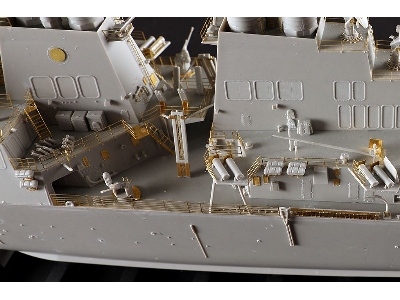 Uss Donald Cook (Ddg-75) - Arleigh Burke Class (Flight Ii) Destroyer - zdjęcie 3