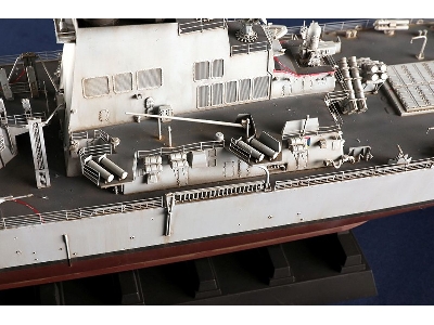 Uss Donald Cook (Ddg-75) - Arleigh Burke Class (Flight Ii) Destroyer - zdjęcie 26