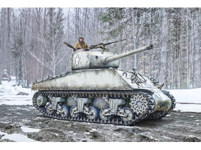 M4A3 76mm Wet Sherman - zdjęcie 1