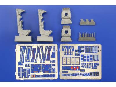  F-4C/ D/E/ F/G seat 1/32 - Tamiya - żywica i blaszki - zdjęcie 8