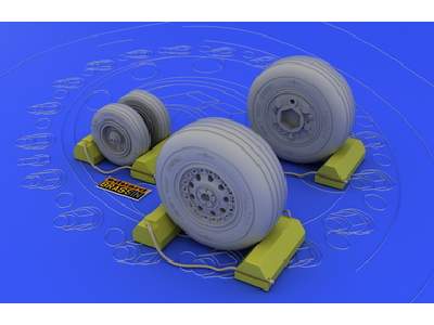  F-4J/ S wheels 1/32 - Tamiya - żywica i blaszki - zdjęcie 1