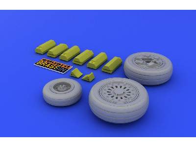  F-16 early wheels 1/48 - Tamiya - żywica i blaszki - zdjęcie 4