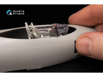 F-86 A Sabre - 3d-printed & Coloured Interior On Decal Paper With 3d-printed Resin Part (For Clear Prop Kits) - zdjęcie 7