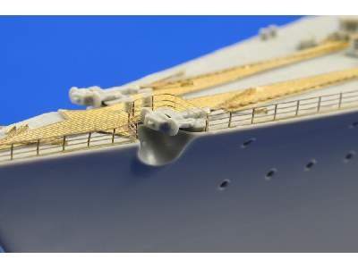  Bismark railings and turrets 1/350 - Revell - blaszki - zdjęcie 4