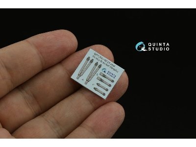 Mil Mi-24v - 3d-printed & Coloured Interior On Decal Paper With 3d-printed Resin Parts (For Hobby Boss / Ark Models Kits) - zdjÄ