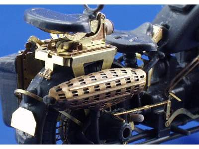  BMW R75 1/35 - Tamiya - blaszki - zdjęcie 5