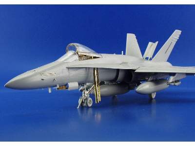  F-18C 1/48 - Hasegawa - blaszki - zdjęcie 11