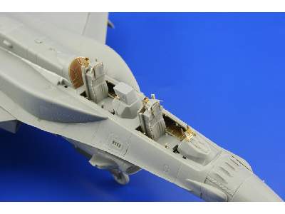  F-16I SUFA interior S. A. 1/48 - Kinetic - blaszki - zdjęcie 2