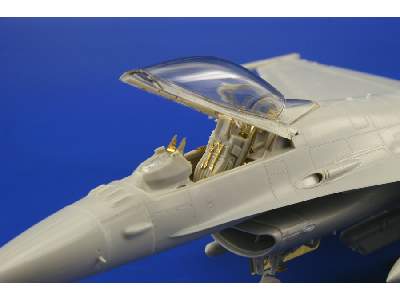  F-16CJ Block 50 1/48 - Tamiya - blaszki - zdjęcie 7