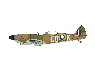 Supermarine Spitfire Tr.9 - zdjęcie 7