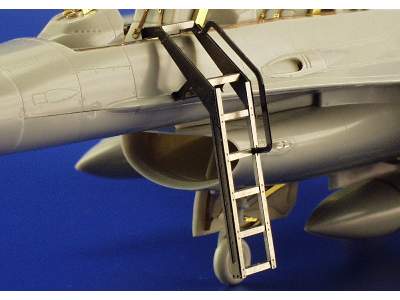  F-16 ladder 1/48 - Hasegawa - blaszki - zdjęcie 2