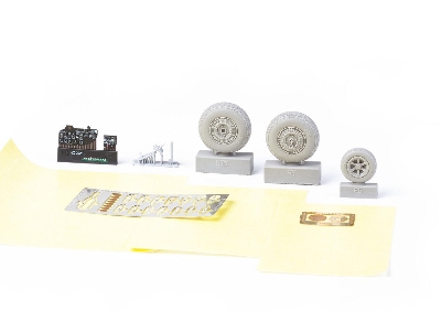 B-26G LööKplus 1/48 - ICM - zdjęcie 1