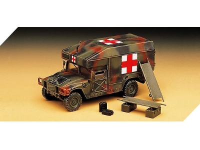 M977 Hummer Ambulans - zdjęcie 2
