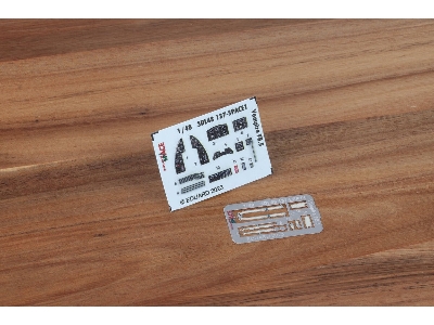 Vampire FB.5 SPACE 1/48 - AIRFIX - zdjęcie 1