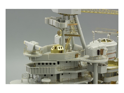 USS ARIZONA - PART I.  1/200 - Trumpeter - zdjęcie 49