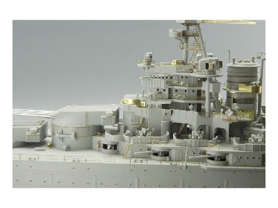 USS ARIZONA - PART I.  1/200 - Trumpeter - zdjęcie 52