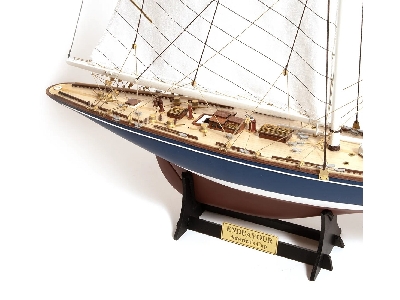 Endeavour America's Cup Yacht - zdjęcie 7